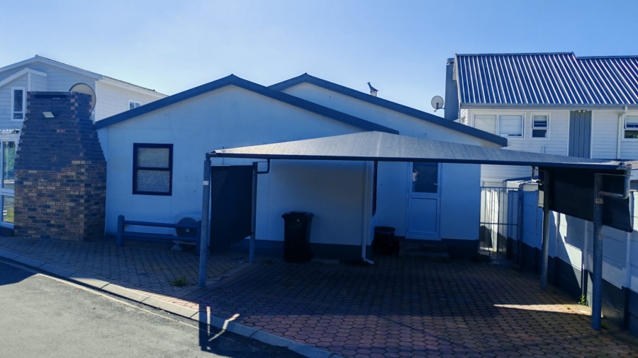 3 Bedroom Property for Sale in Hartenbos Central Western Cape